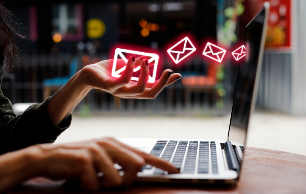 Email Master Serves Up Quick Tips In New HubSpot Webinar